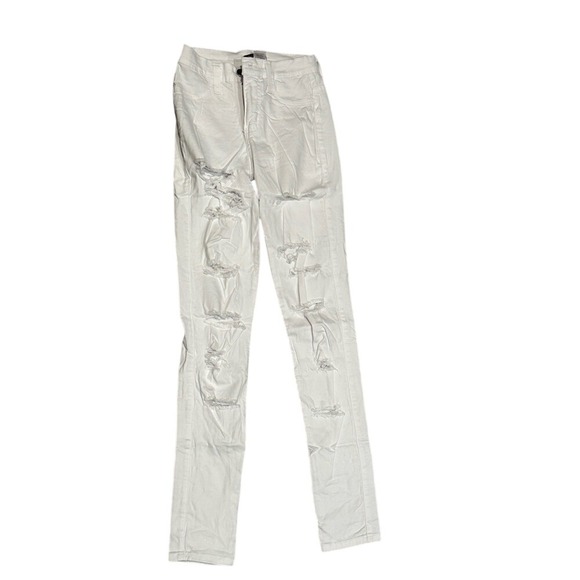 Fashion Nova Denim - Fashion Nova White High Rise Ripped Skinny Jeans Size‎ 1 24